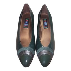 Vaneli Vintage Dark Green Colorblock Heels NIB 7.5